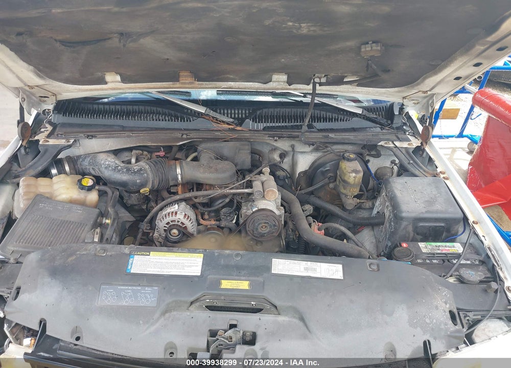 1999 CHEVROLET SILVERADO 1500 VIN: 1GCEC14WXXE200561