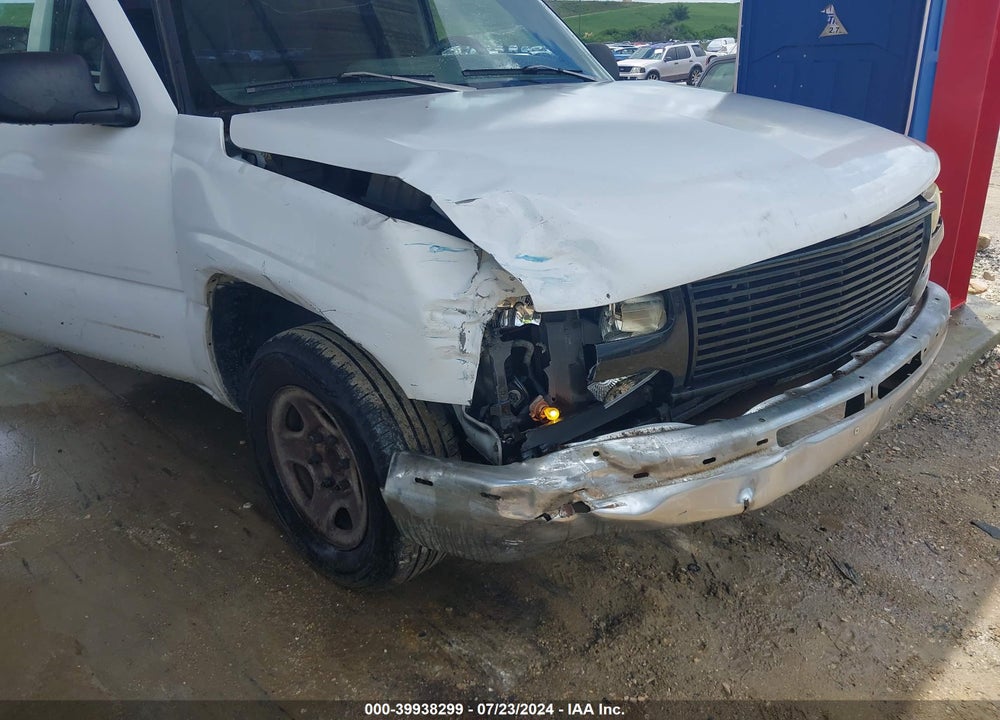 1999 CHEVROLET SILVERADO 1500 VIN: 1GCEC14WXXE200561