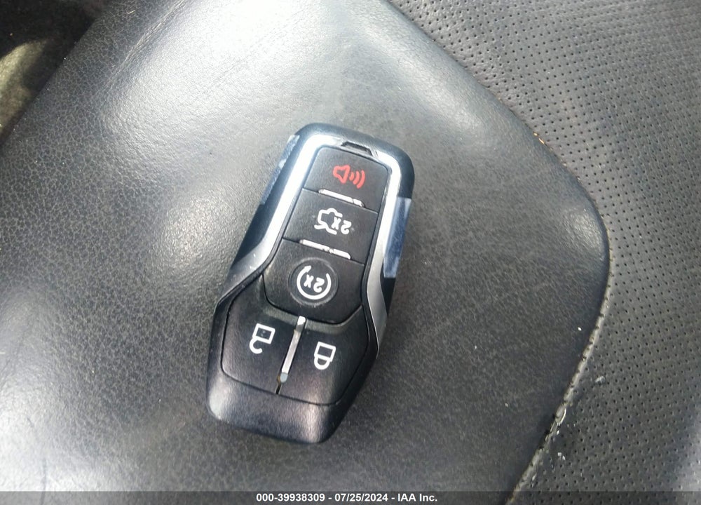 2016 FORD FUSION TITANIUM VIN: 3FA6P0K94GR400404