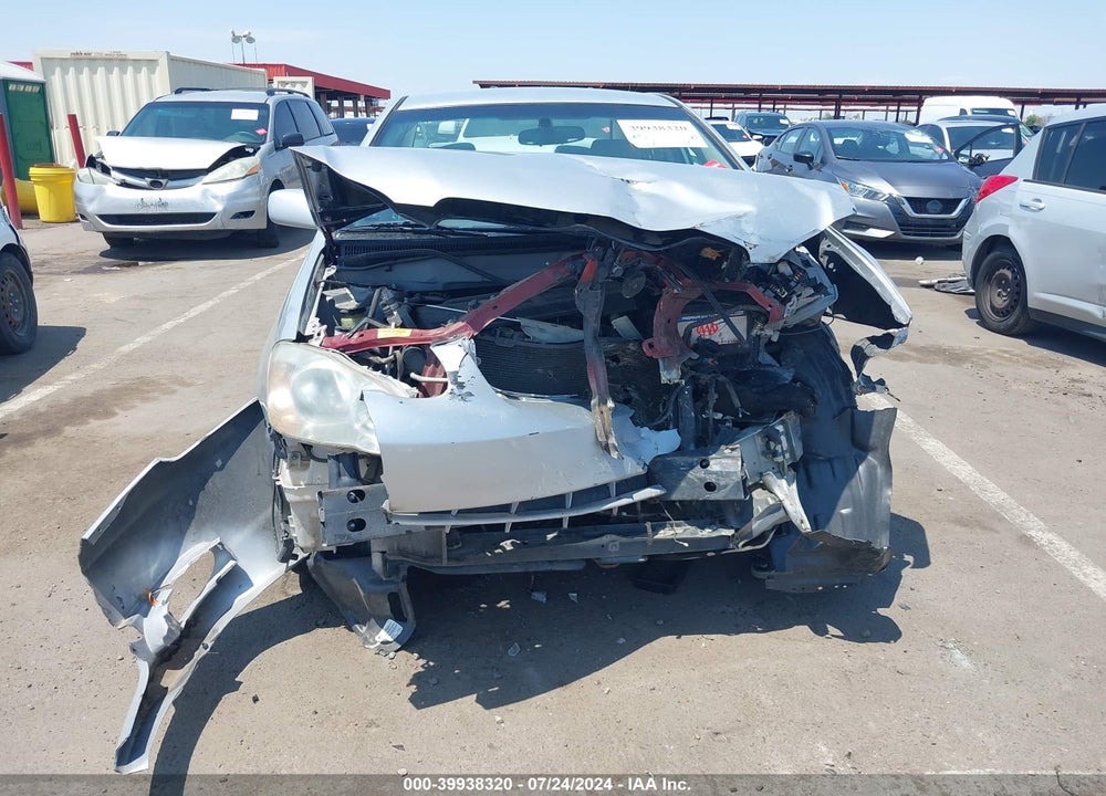2008 TOYOTA COROLLA LE VIN: 1NXBR32E38Z012247
