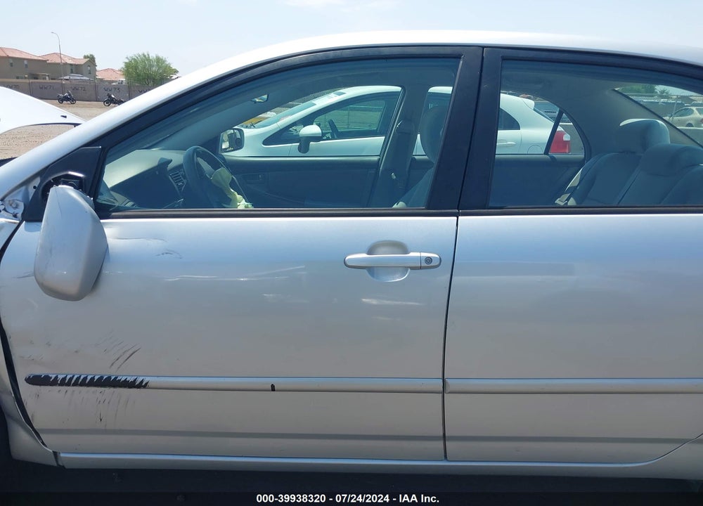 2008 TOYOTA COROLLA LE VIN: 1NXBR32E38Z012247