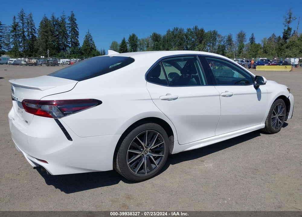 2021 TOYOTA CAMRY SE VIN: 4T1G11AKXMU606336
