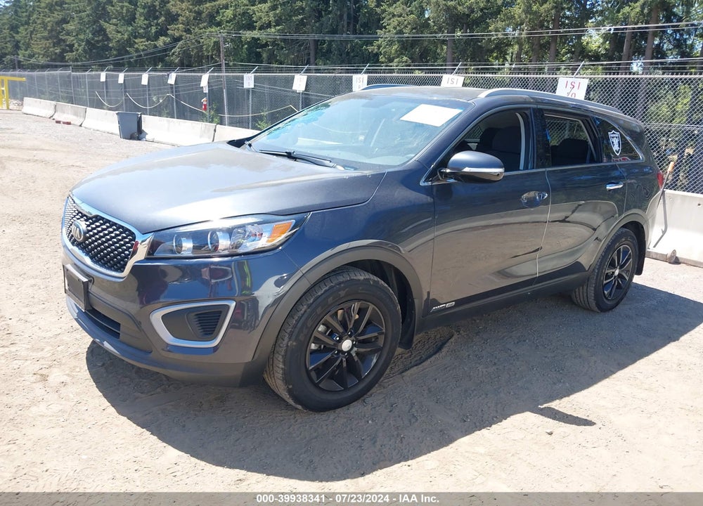 2018 KIA SORENTO 3.3L LX VIN: 5XYPGDA59JG421691