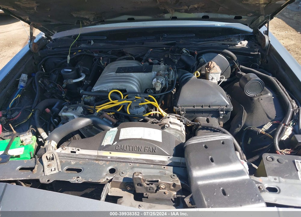 1987 MERCURY GRAND MARQUIS GS VIN: 2MEBM74F0HX706787