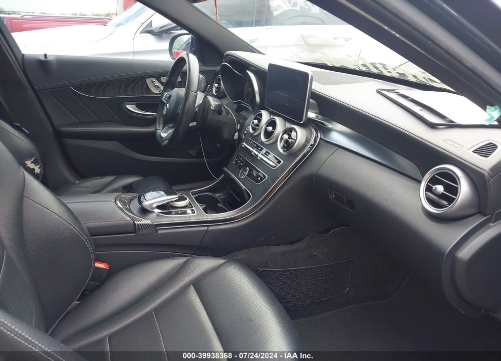 2015 MERCEDES-BENZ C 400 4MATIC VIN: 55SWF6GB7FU035453