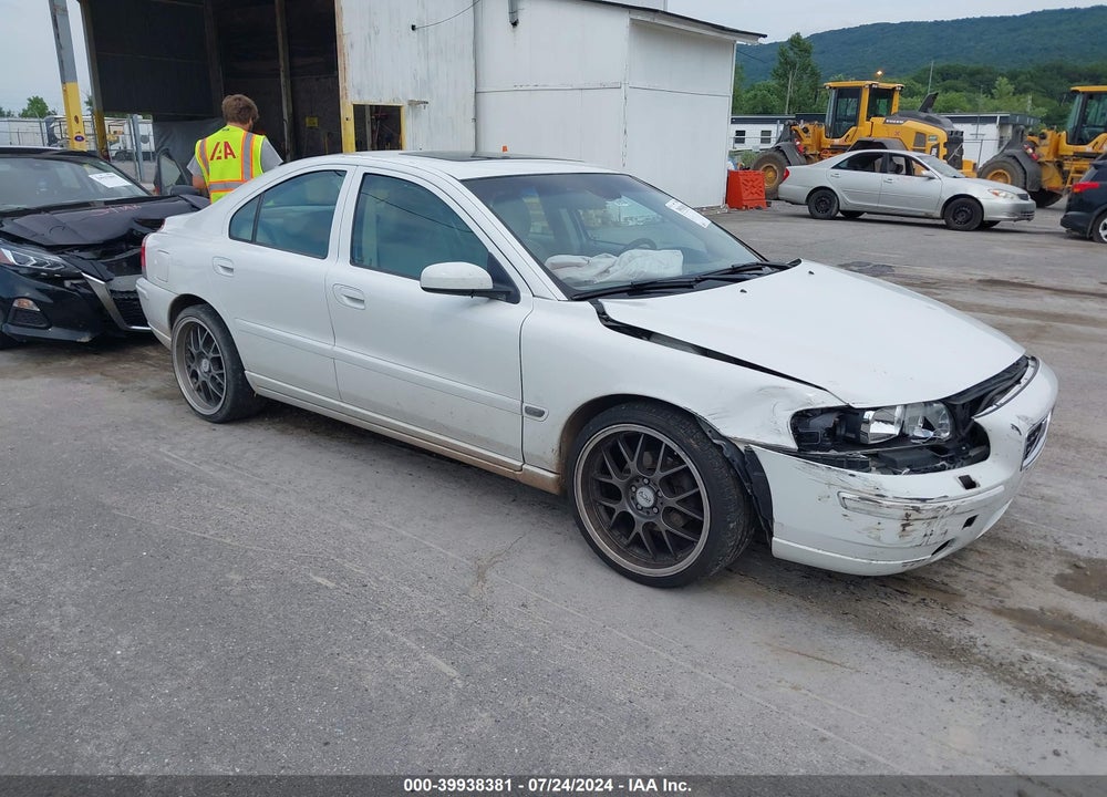 2005 VOLVO S60 2.4 VIN: YV1RS612052476243