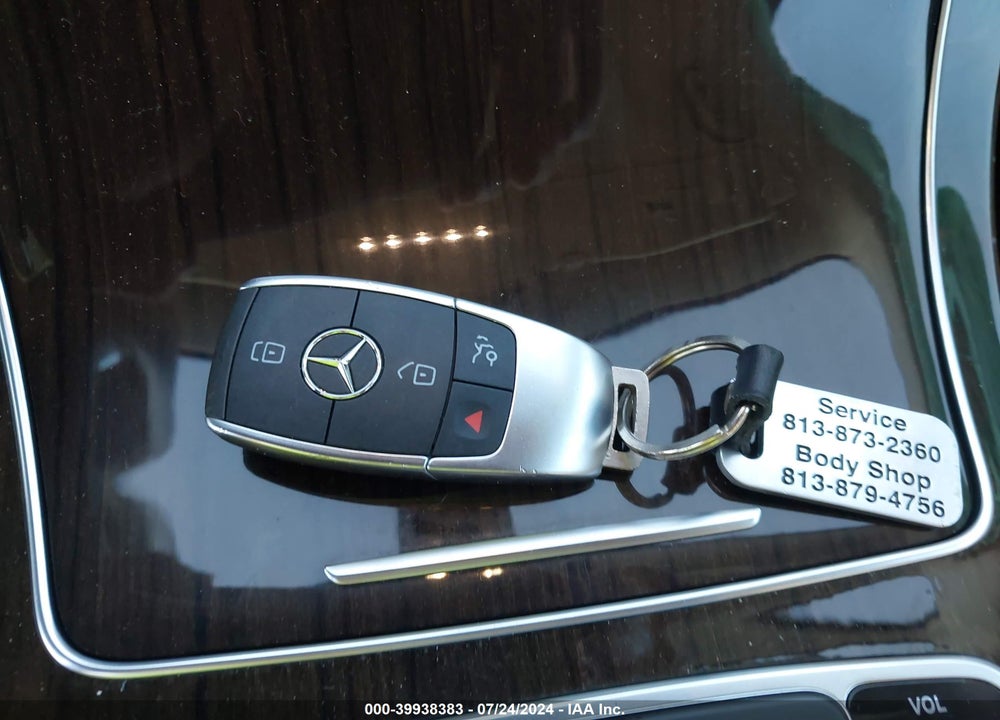 2021 MERCEDES-BENZ GLC 300 SUV VIN: W1N0G8DB5MF869002