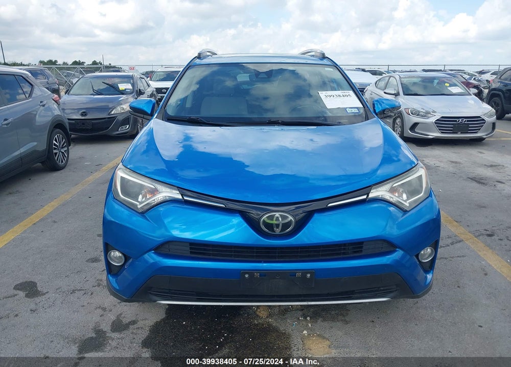 2018 TOYOTA RAV4 XLE VIN: JTMWFREV8JJ187534