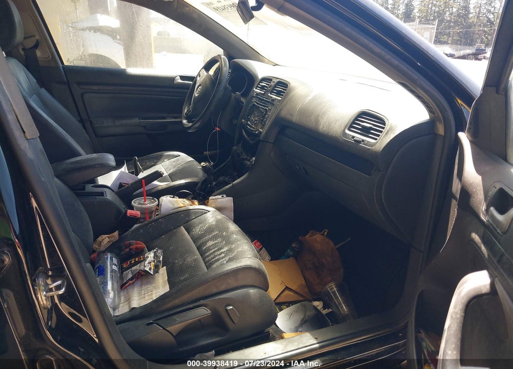 2012 VOLKSWAGEN JETTA SPORTWAGEN 2.0L TDI VIN: 3VWML7AJ7CM655327