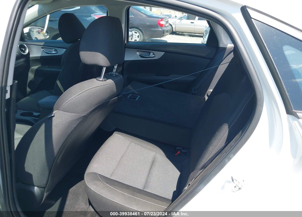 2022 KIA FORTE LXS VIN: 3KPF24AD1NE461560