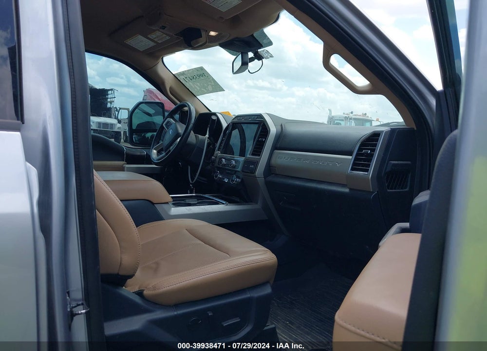 2022 FORD F-350 LARIAT VIN: 1FT8W3BT2NEE81602