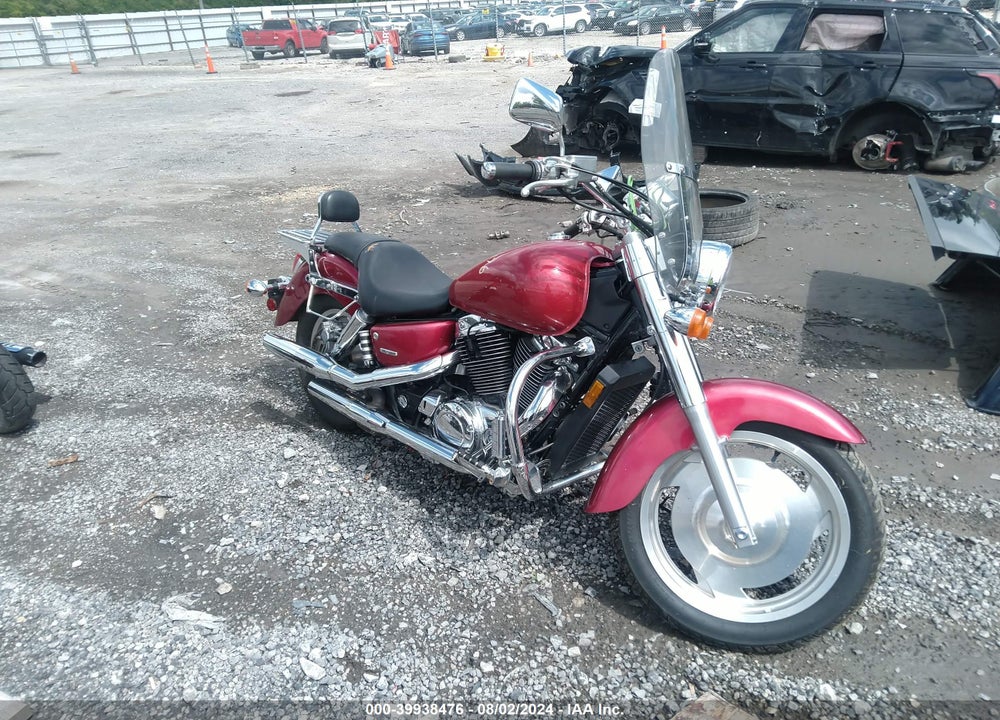 2004 HONDA VT1100 C2 VIN: 1HFSC43054A401097