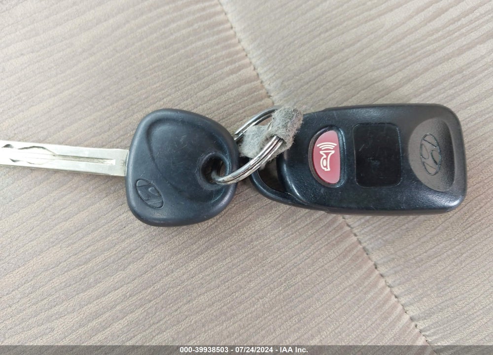 2011 HYUNDAI SONATA GLS VIN: 5NPEB4ACXBH122130