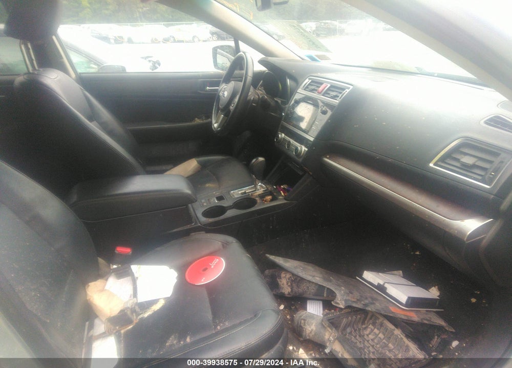 2015 SUBARU OUTBACK 2.5I LIMITED VIN: 4S4BSALC4F3213700