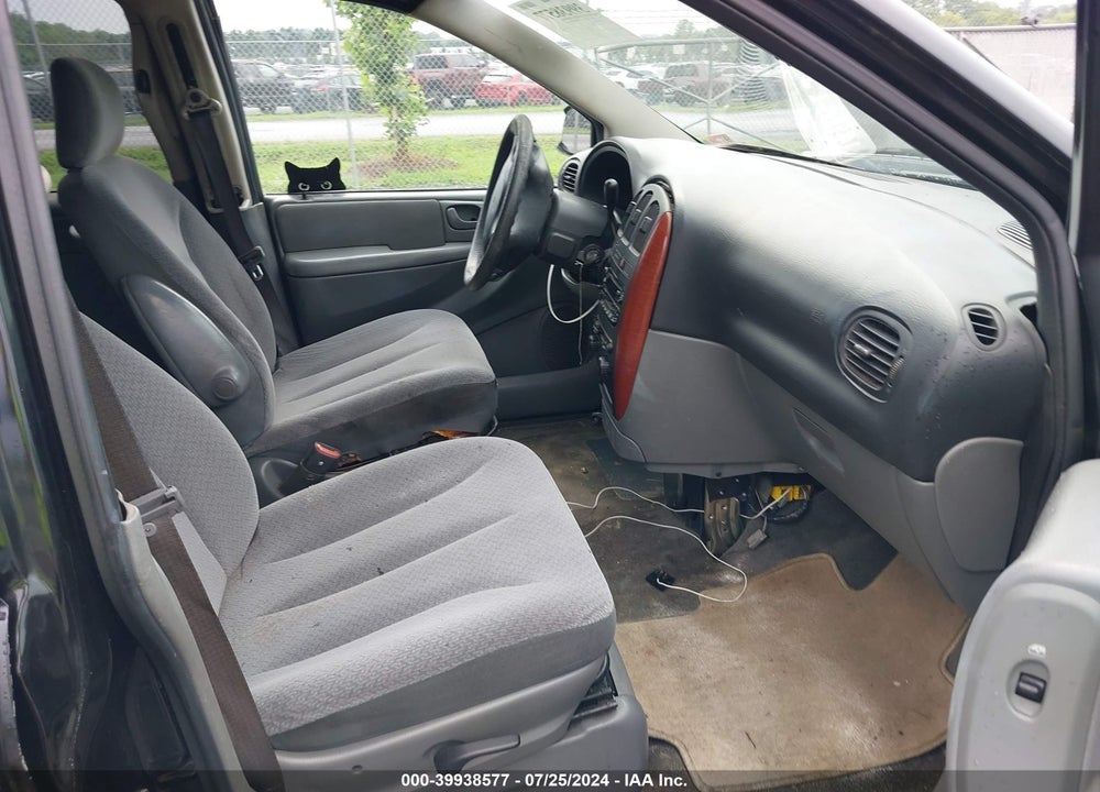 2006 CHRYSLER TOWN & COUNTRY VIN: 1A4GP45R06B608486