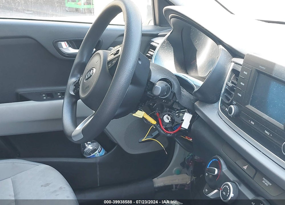 2018 KIA RIO S VIN: 3KPA25AB9JE052523