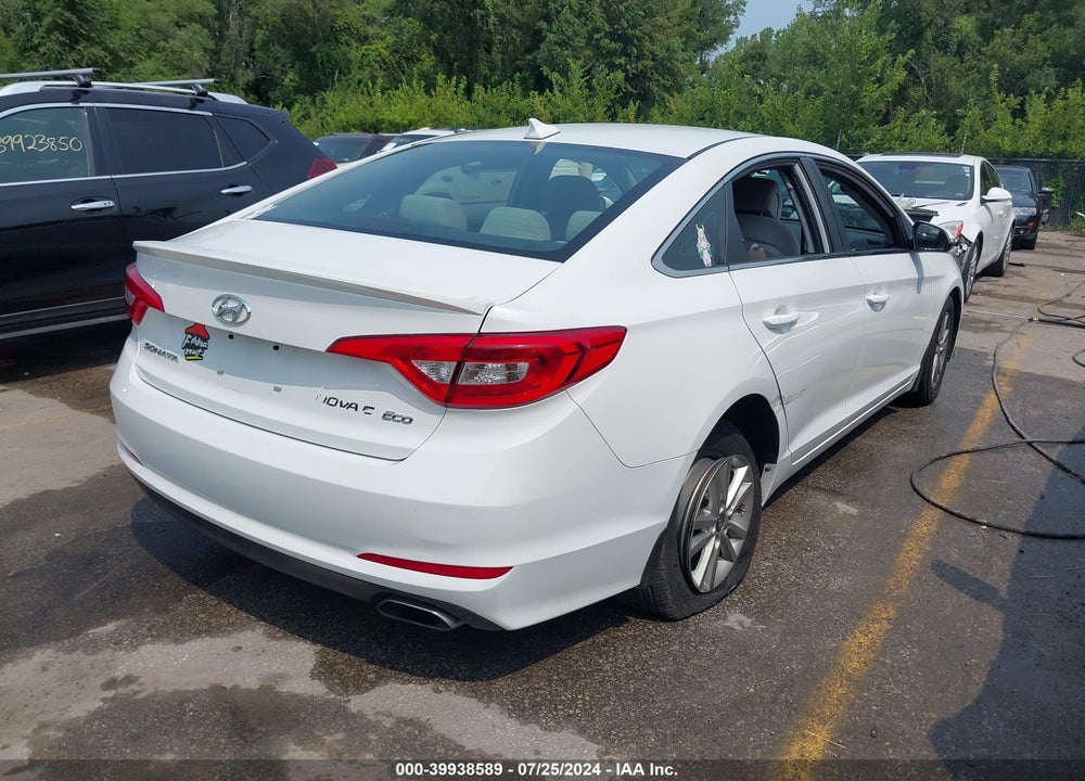 2015 HYUNDAI SONATA ECO VIN: 5NPE24AA5FH141513