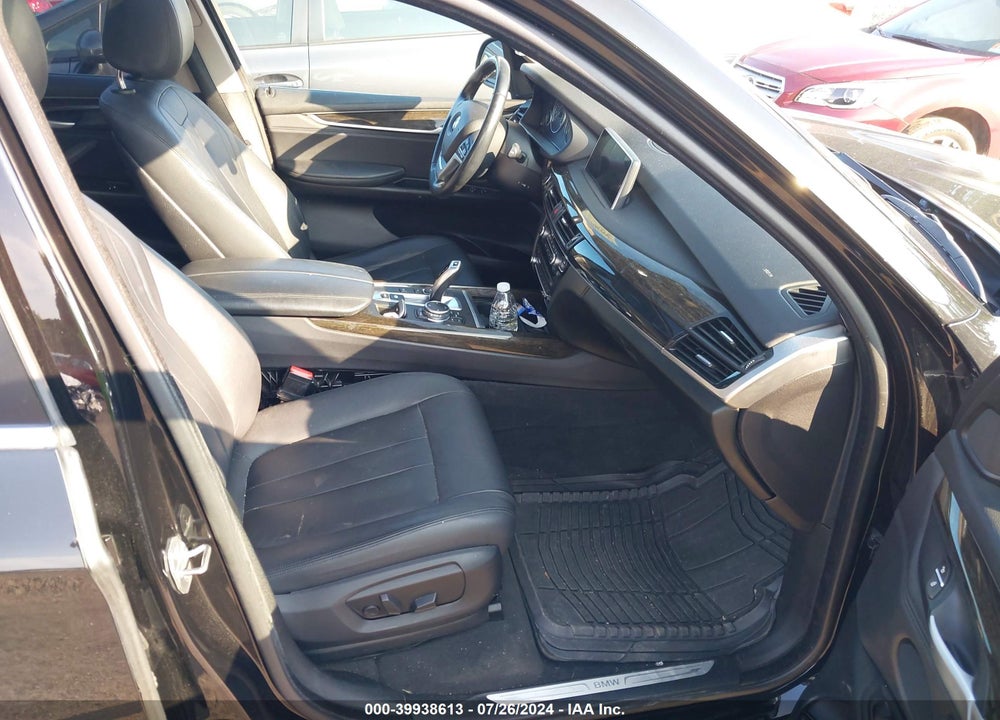 2015 BMW X5 XDRIVE35I VIN: 5UXKR0C58F0P12138