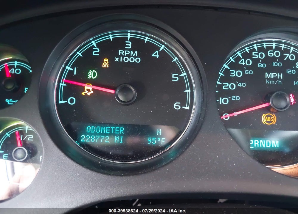 2012 CHEVROLET AVALANCHE 1500 LTZ VIN: 3GNTKGE78CG214330