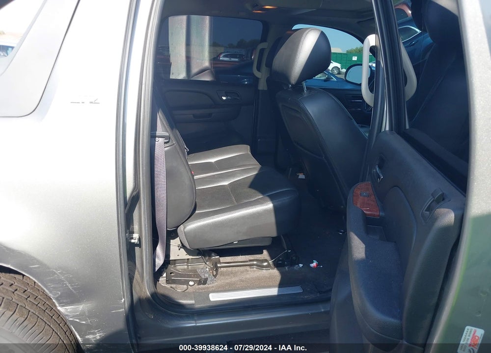 2012 CHEVROLET AVALANCHE 1500 LTZ VIN: 3GNTKGE78CG214330