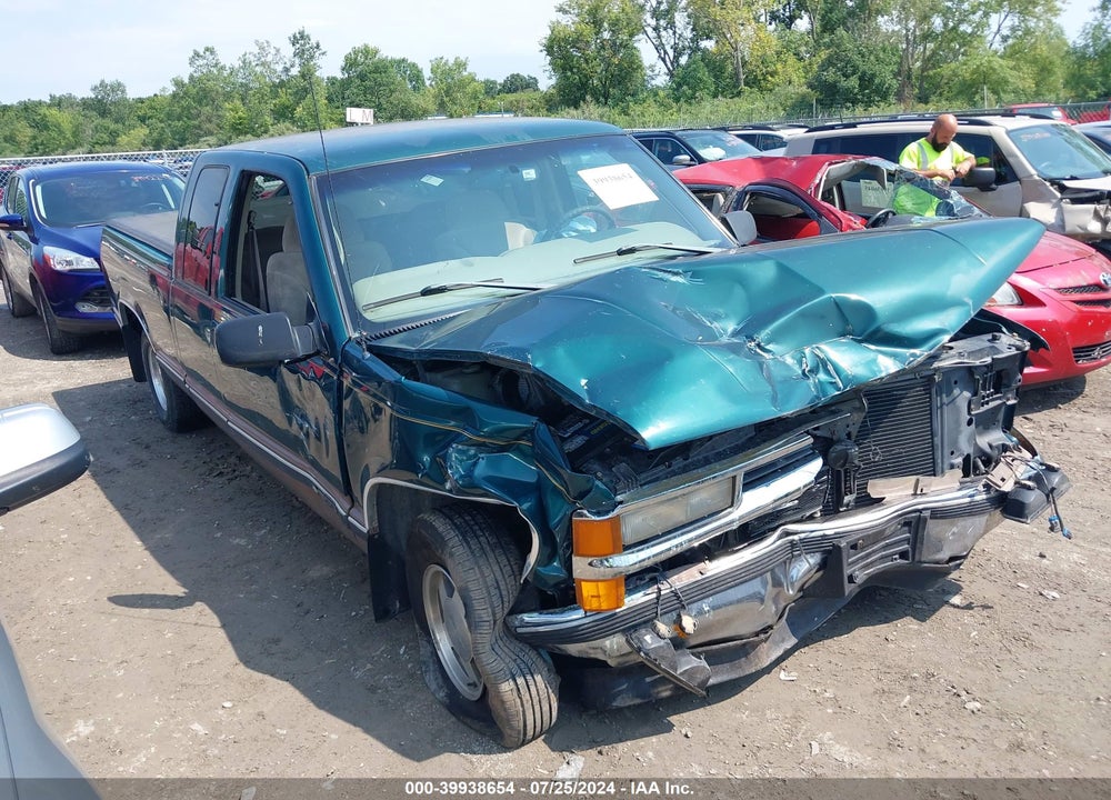 1998 CHEVROLET C1500 VIN: 2GCEC19R4W1174140
