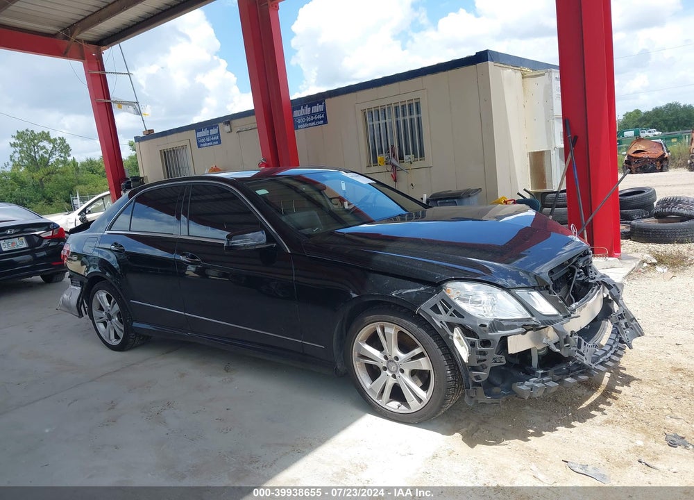 2013 MERCEDES-BENZ E 350 VIN: WDDHF5KB5DA758886