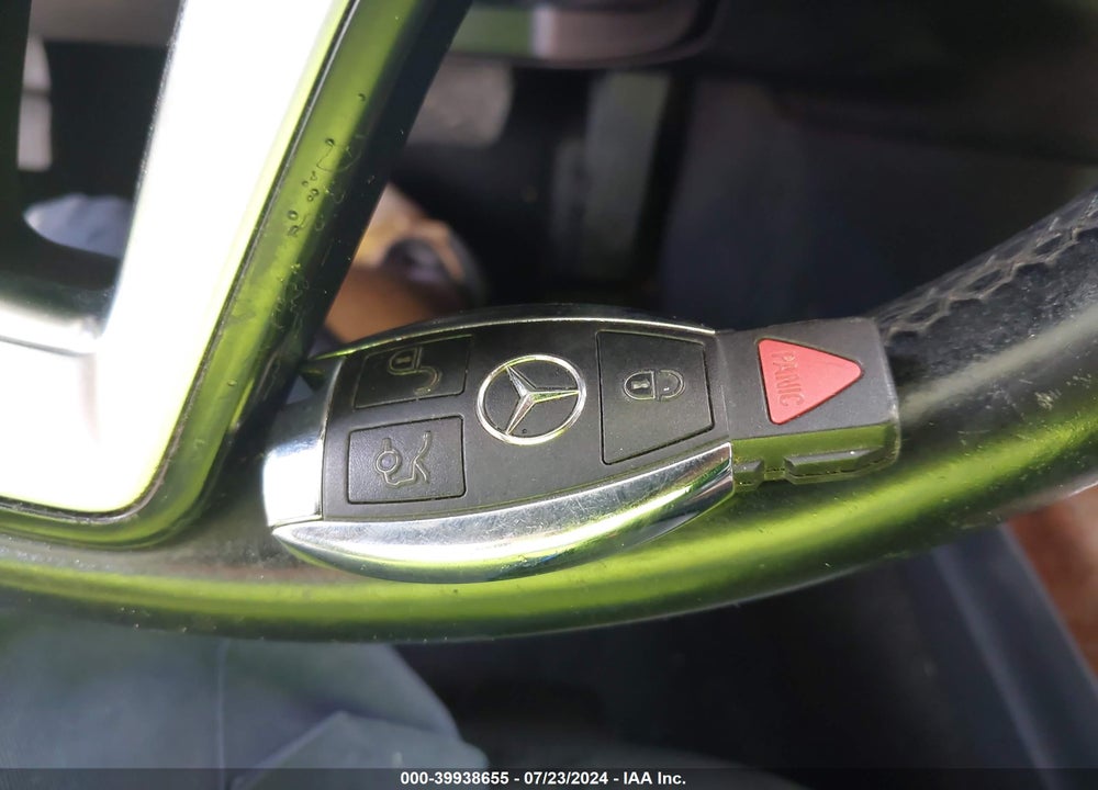 2013 MERCEDES-BENZ E 350 VIN: WDDHF5KB5DA758886