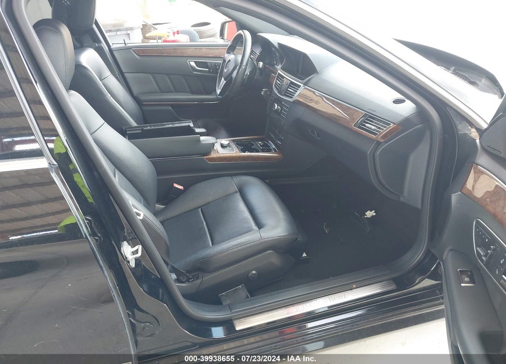 2013 MERCEDES-BENZ E 350 VIN: WDDHF5KB5DA758886