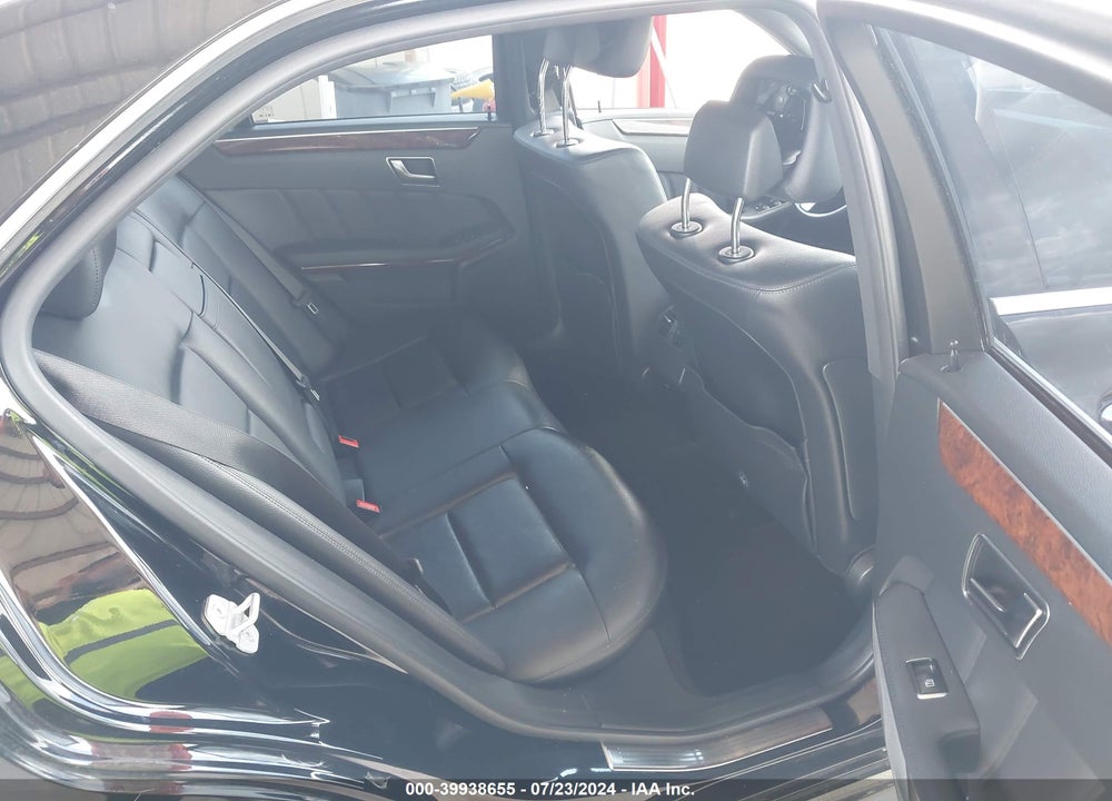 2013 MERCEDES-BENZ E 350 VIN: WDDHF5KB5DA758886