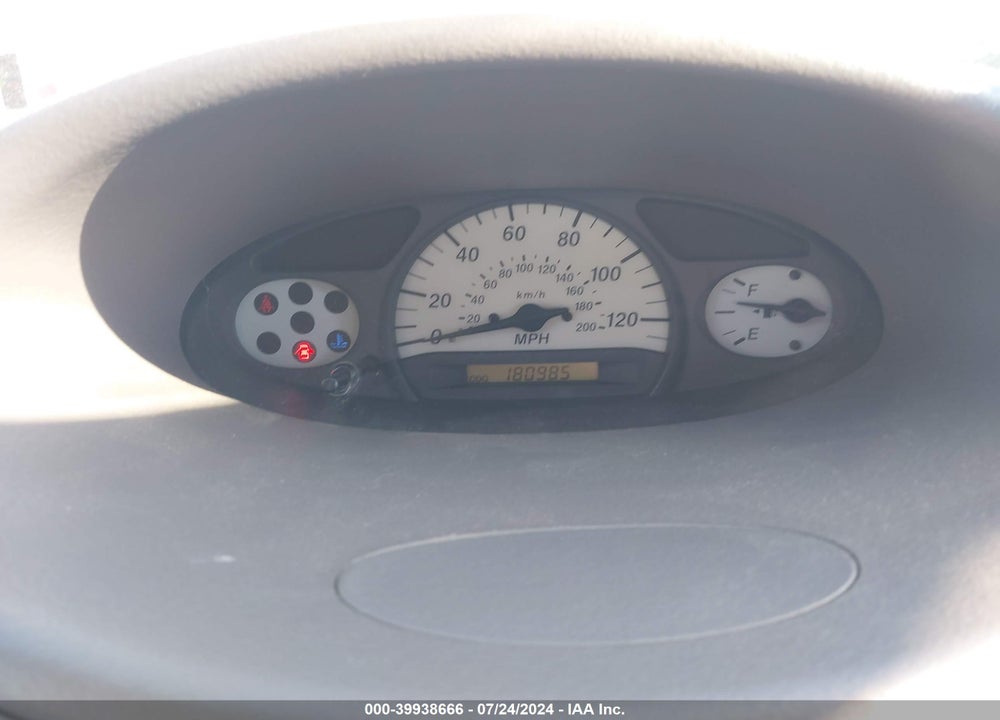 2002 TOYOTA ECHO VIN: JTDAT123020210318