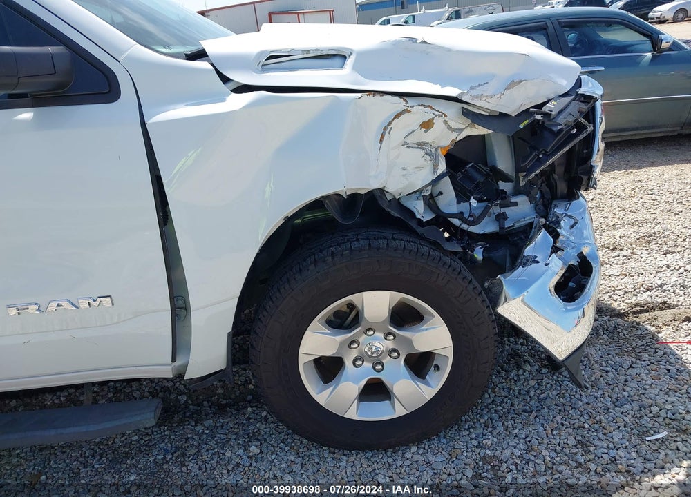 2020 RAM 1500 BIG HORN 4X2 5'7 BOX VIN: 1C6RREFT9LN373189