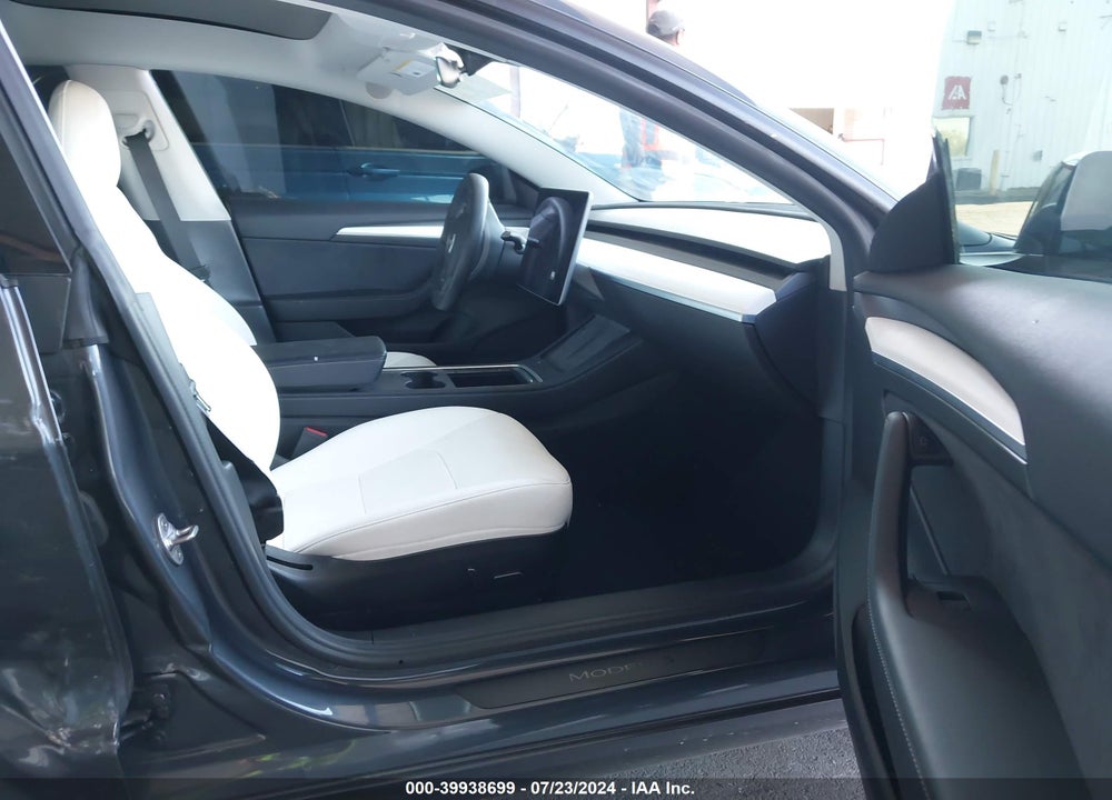 2022 TESLA MODEL 3 LONG RANGE DUAL MOTOR ALL-WHEEL DRIVE VIN: 5YJ3E1EBXNF122677