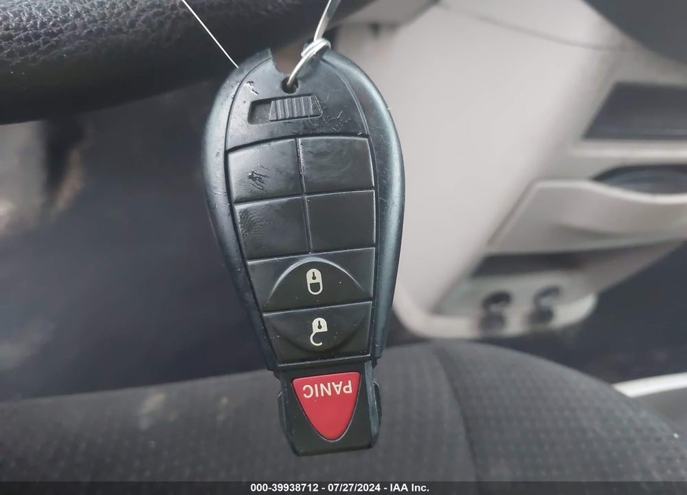 2013 DODGE GRAND CARAVAN SXT VIN: 2C4RDGCG1DR528087