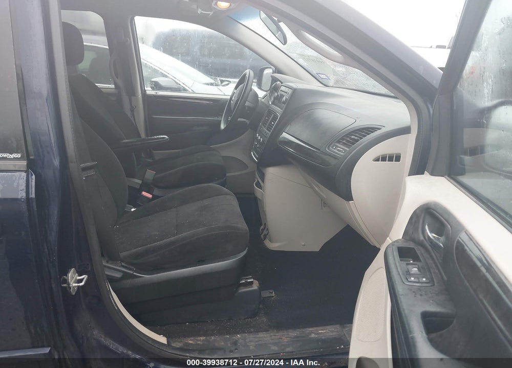 2013 DODGE GRAND CARAVAN SXT VIN: 2C4RDGCG1DR528087