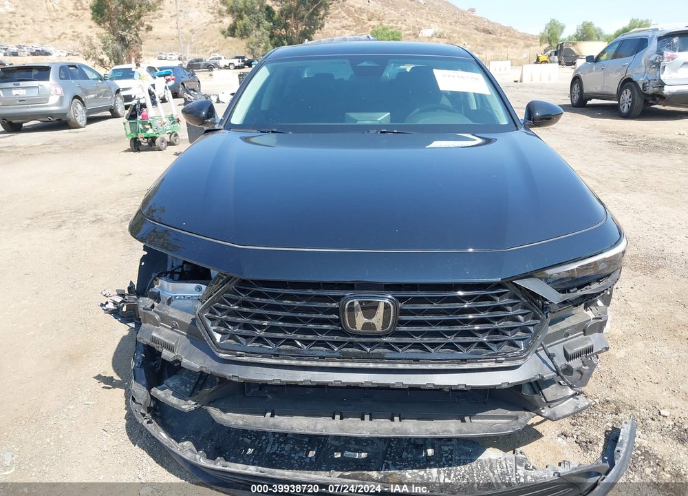 2024 HONDA ACCORD LX VIN: 1HGCY1F23RA011538