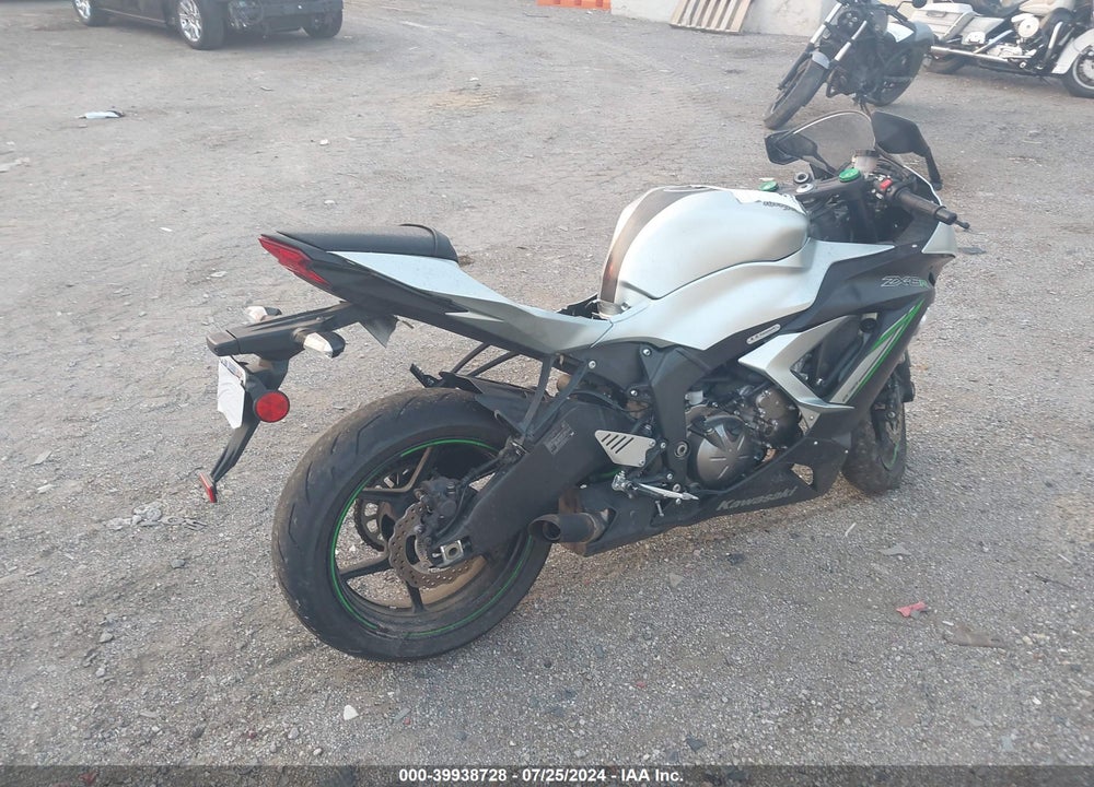 2018 KAWASAKI ZX636 E VIN: JKBZXJE14JA027388