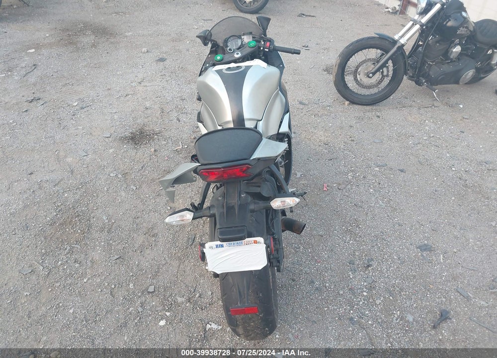 2018 KAWASAKI ZX636 E VIN: JKBZXJE14JA027388