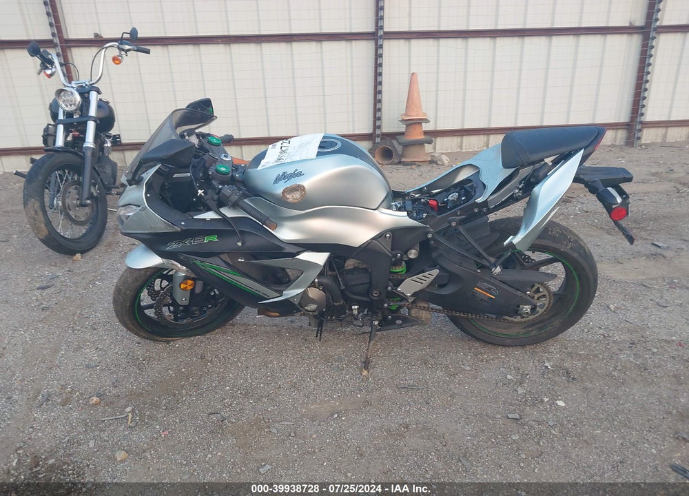 2018 KAWASAKI ZX636 E VIN: JKBZXJE14JA027388