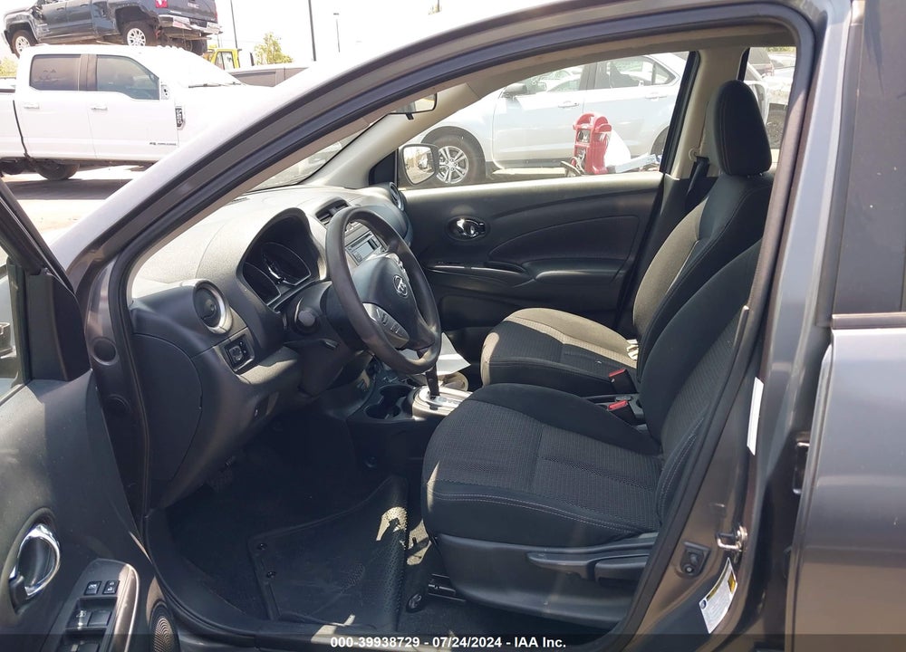 2017 NISSAN VERSA 1.6 SV VIN: 3N1CN7AP2HL818589