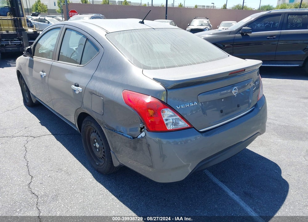 2017 NISSAN VERSA 1.6 SV VIN: 3N1CN7AP2HL818589