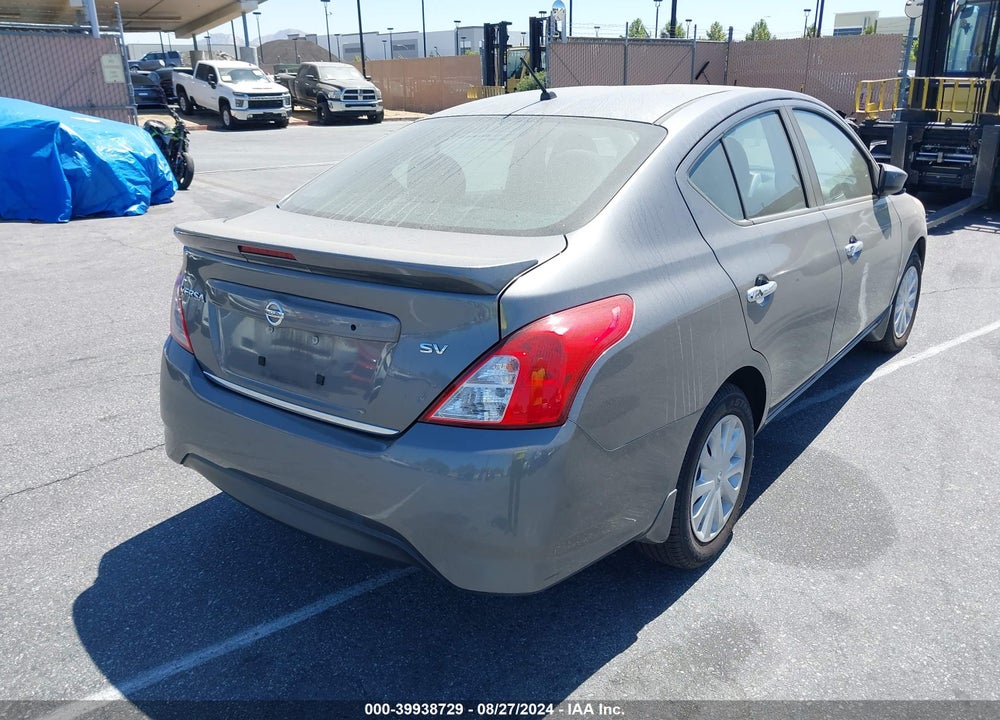 2017 NISSAN VERSA 1.6 SV VIN: 3N1CN7AP2HL818589