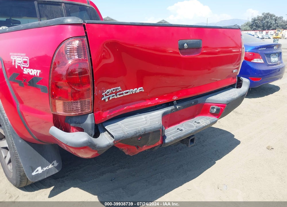 2005 TOYOTA TACOMA BASE V6 VIN: 3TMMU52N15M001688