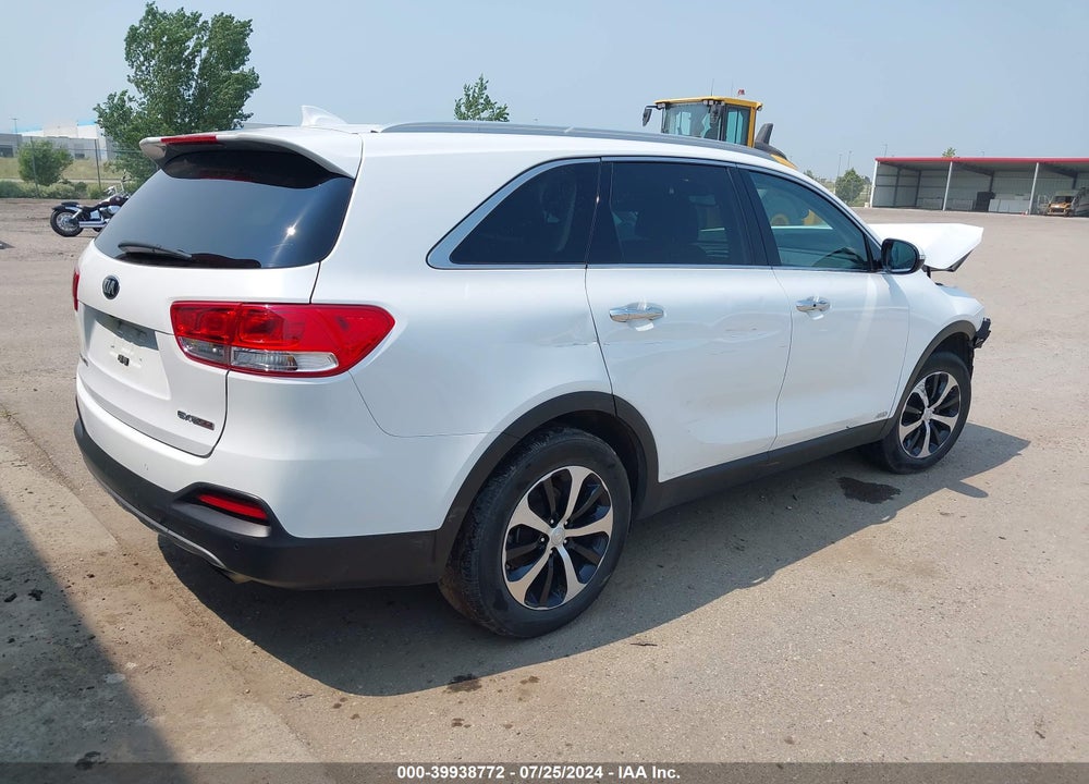 2017 KIA SORENTO 2.0T EX VIN: 5XYPHDA11HG278384