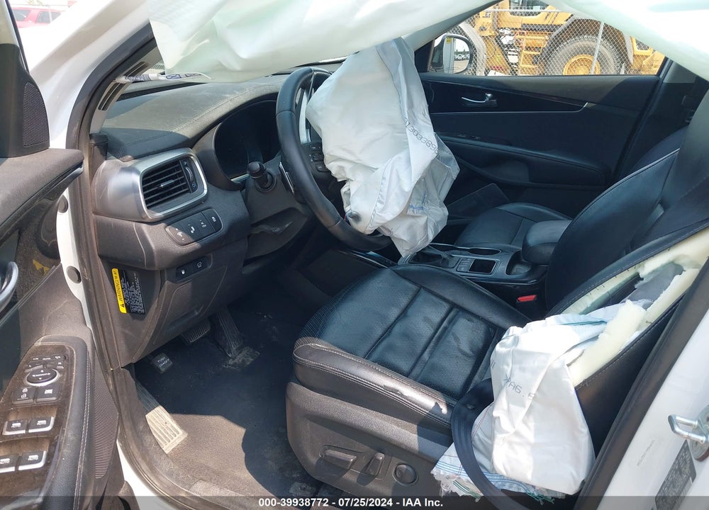 2017 KIA SORENTO 2.0T EX VIN: 5XYPHDA11HG278384