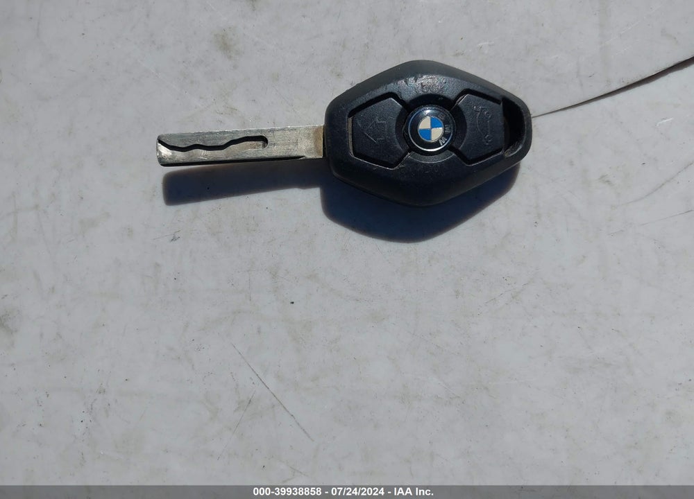 2006 BMW 530XI VIN: WBANF73596CG67788