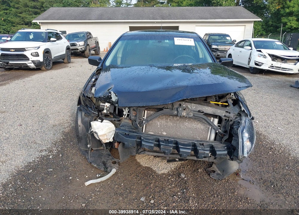 2011 FORD FUSION SE VIN: 3FAHP0HAXBR208424