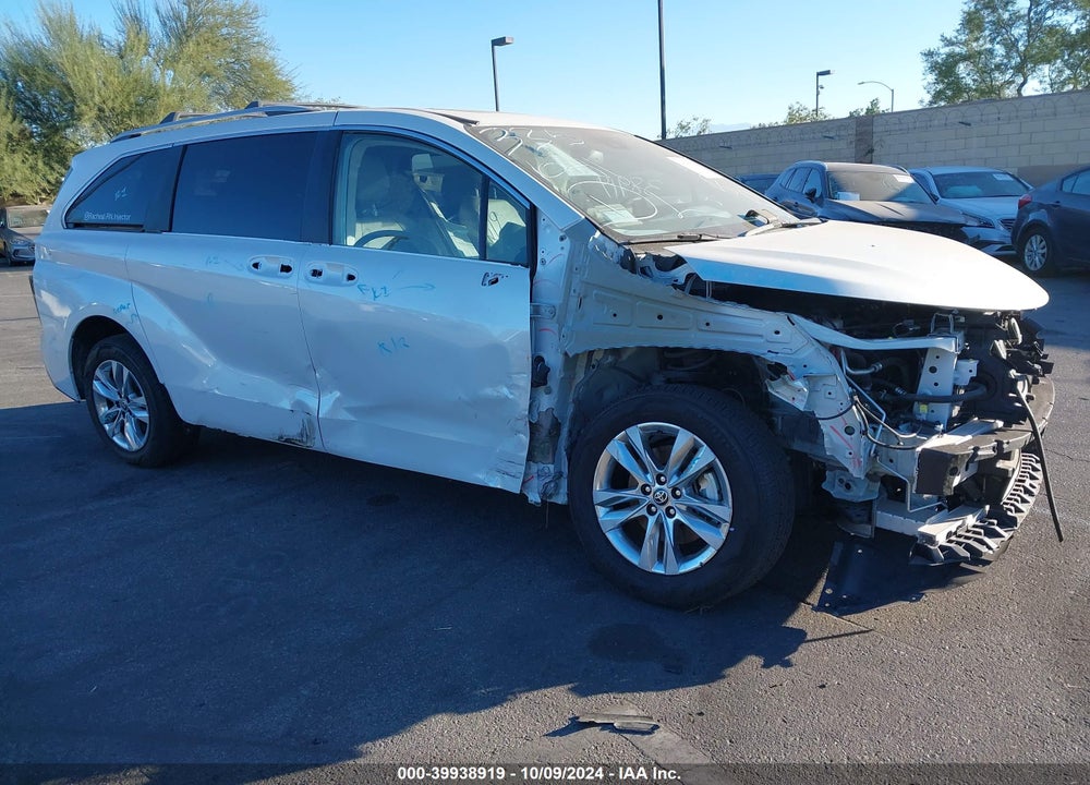 2022 TOYOTA SIENNA LIMITED VIN: 5TDZRKECXNS074896