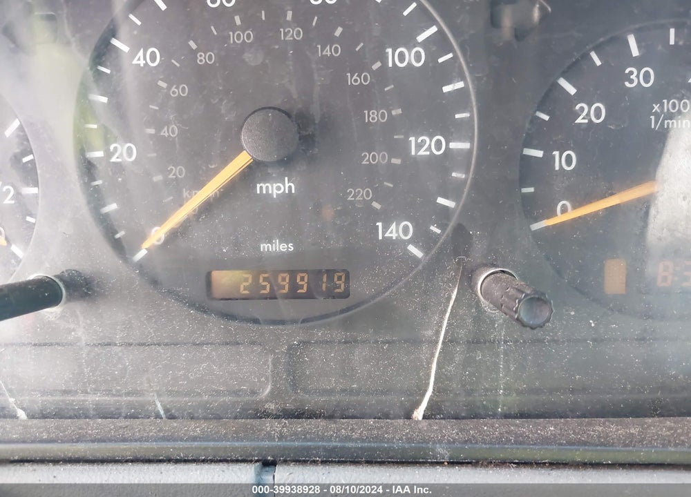 2001 MERCEDES-BENZ ML 320 VIN: 4JGAB54E91A271809