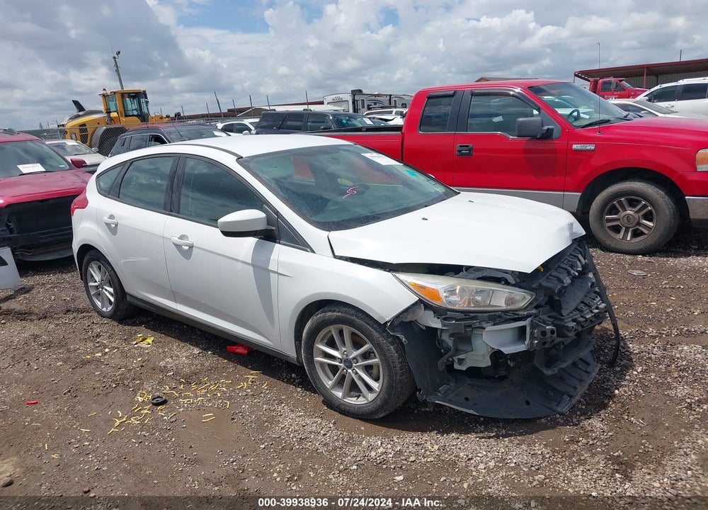 2018 FORD FOCUS SE VIN: 1FADP3K28JL321786