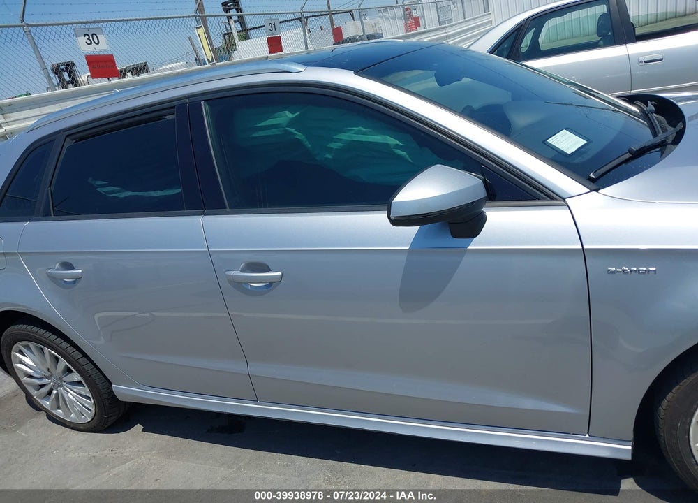 2016 AUDI A3 E-TRON 1.4T PREMIUM VIN: WAUUPBFF6GA085495